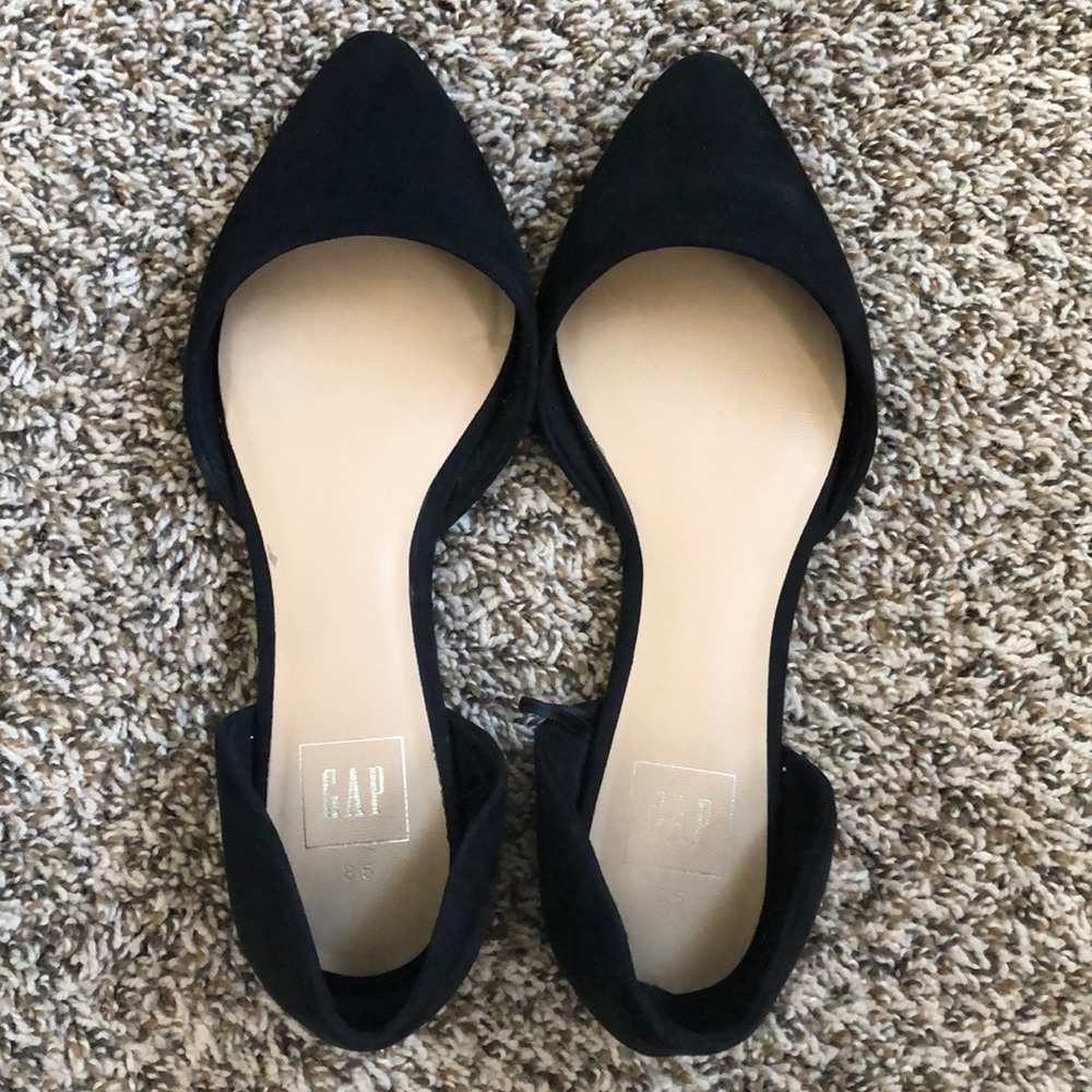 8.5-9 Black Gap Ballet Flat